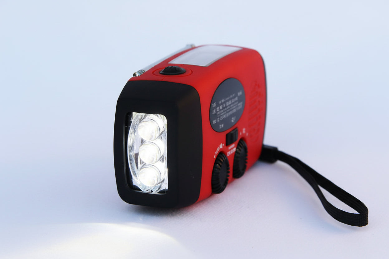 Zonne- en dynamo-USB-radiozaklamp